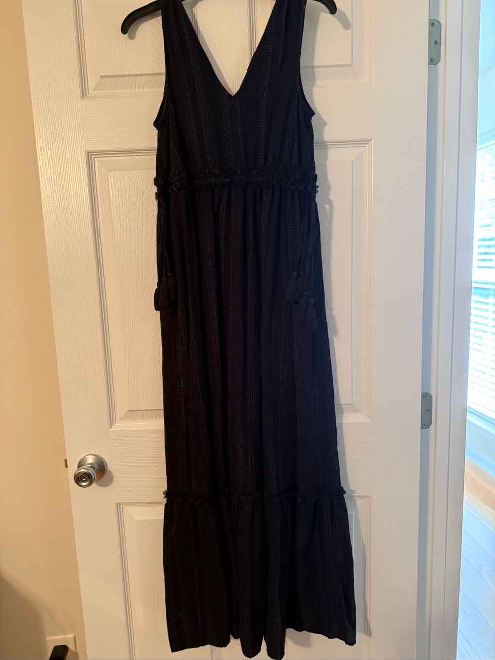 True Craft Black Sleeveless V-Neck Maxi Dress